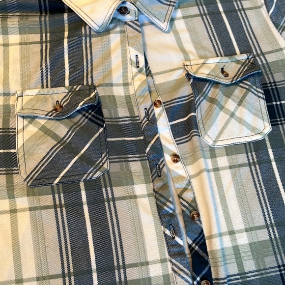 Button down top - Picture 3 of 3